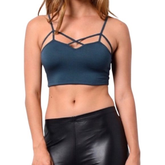 hangar27 Tops - Black Crop Top